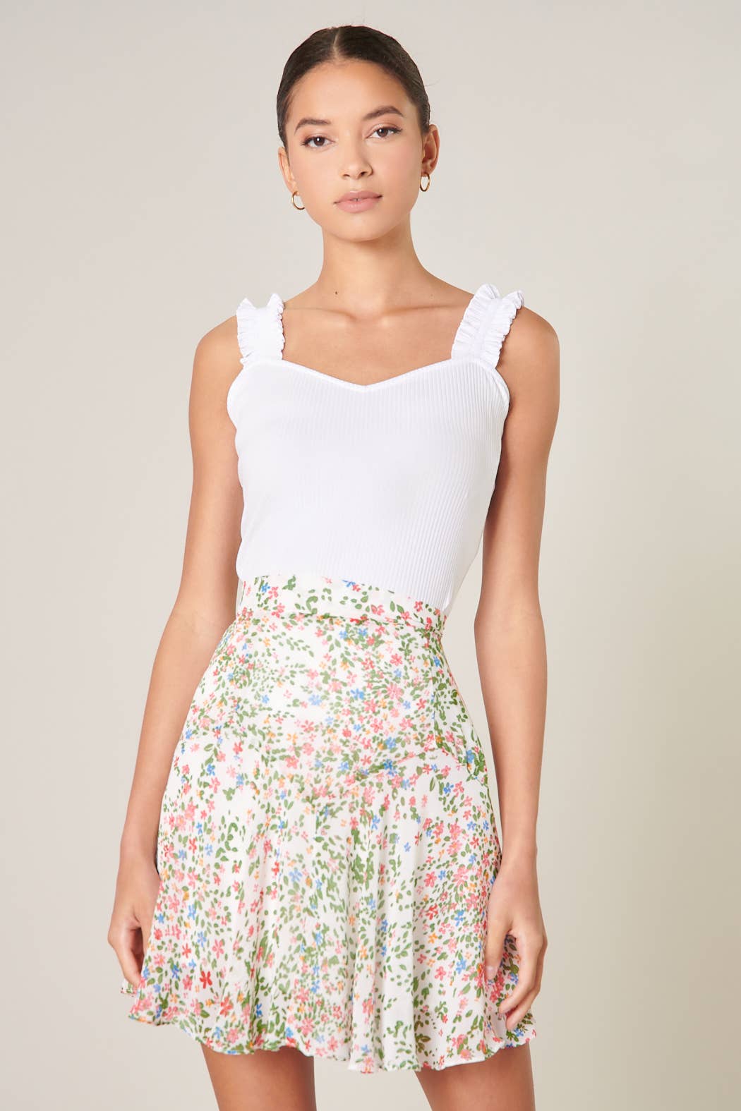 BEV RIBBED KNIT RUFFLED STRAP TANK