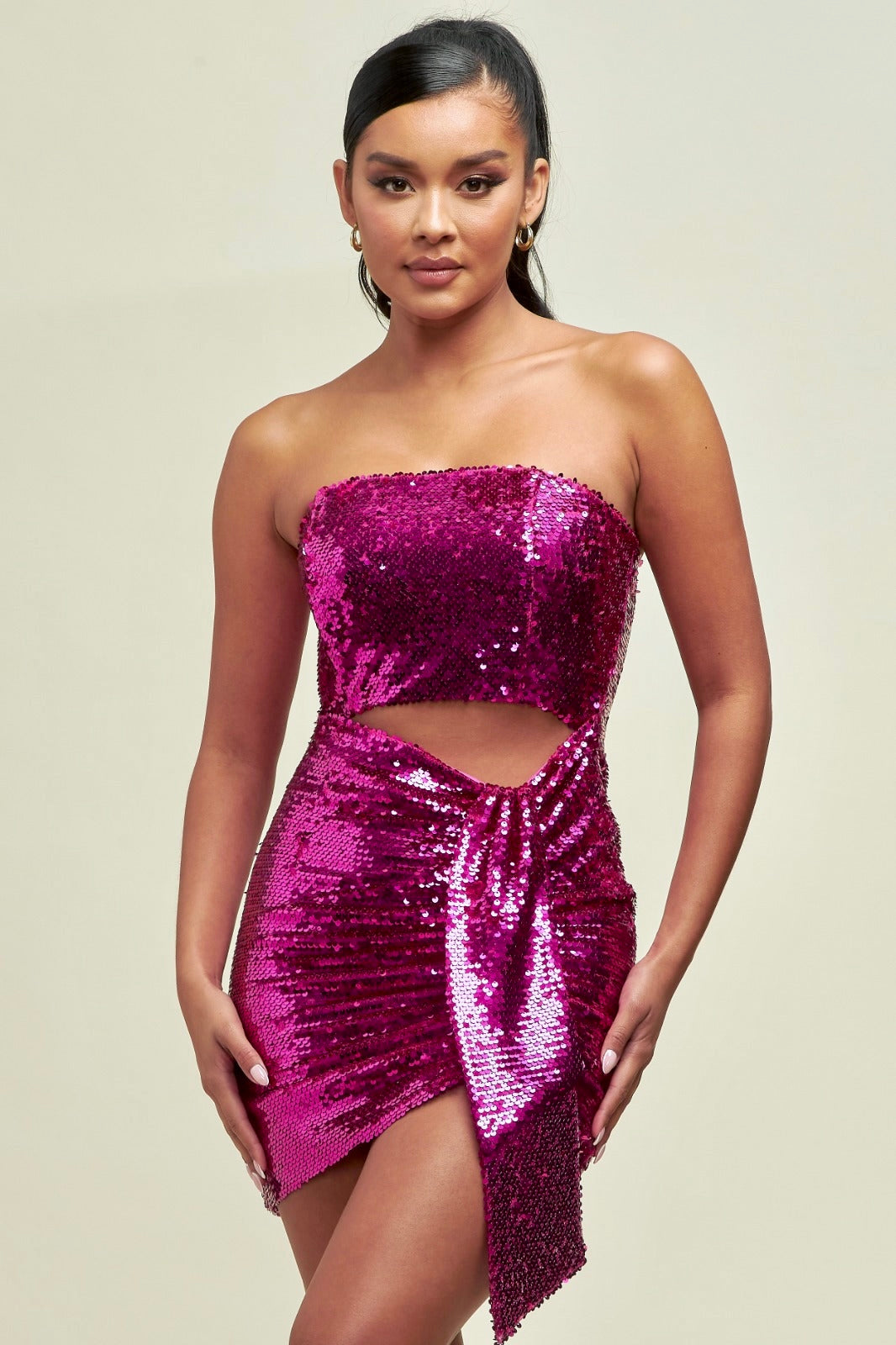 BALIE STRAPLESS SEQUIN CUTOUT MINI DRESS
