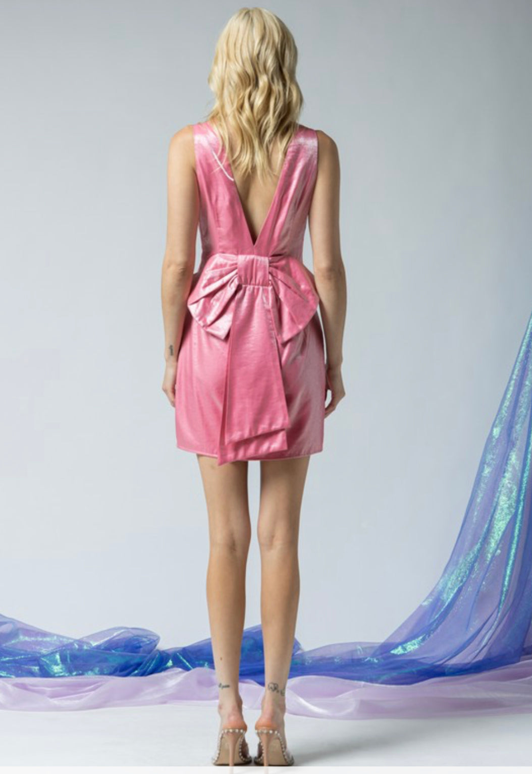BARBIE PINK STATEMENT BOW MINI DRESS